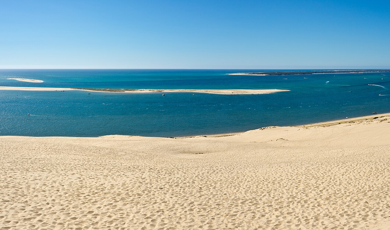 Dune du Pilat face à l'Atlantique